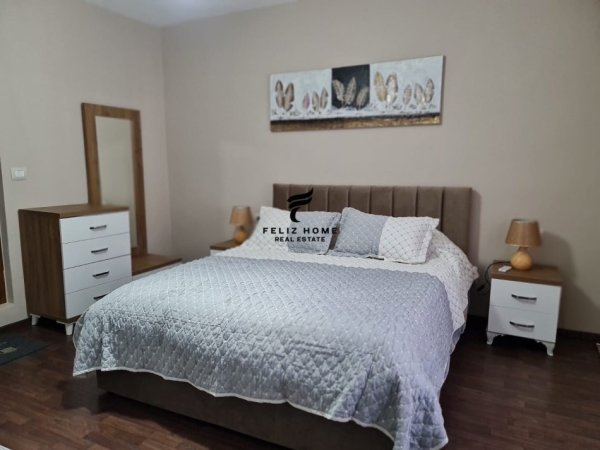 Tirane, jepet me qera apartament 2+1+Ballkon Kati 0, 125 m² 700 € (RRUGA E DIBRES)