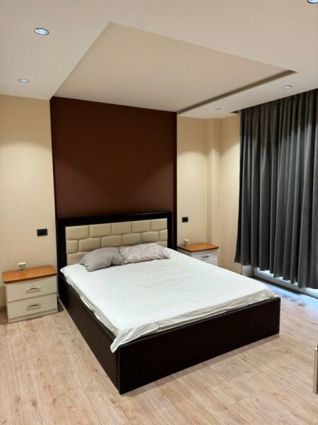 Tirane, jepet me qera apartament 2+1+Aneks+Ballkon , (Liqeni I Thate)