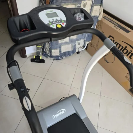 Fier, shes Shitet Piste vrapimi vetem 1 muaj e perdorur 35.000 ALL