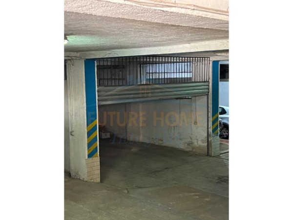 Tirane, jepet me qera ambjent biznesi Kati 0, 76 m² 650 € (Vllazen Huta)