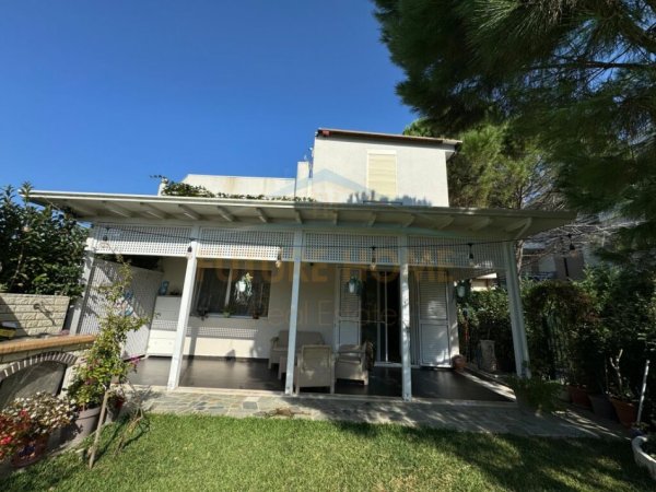 Gjiri Lalezit | Hamallaj, shitet apartament 2+1+Aneks+Ballkon Kati 0, 345 m² 380.000 € (Lura 3,Gjiri i Lalzit)