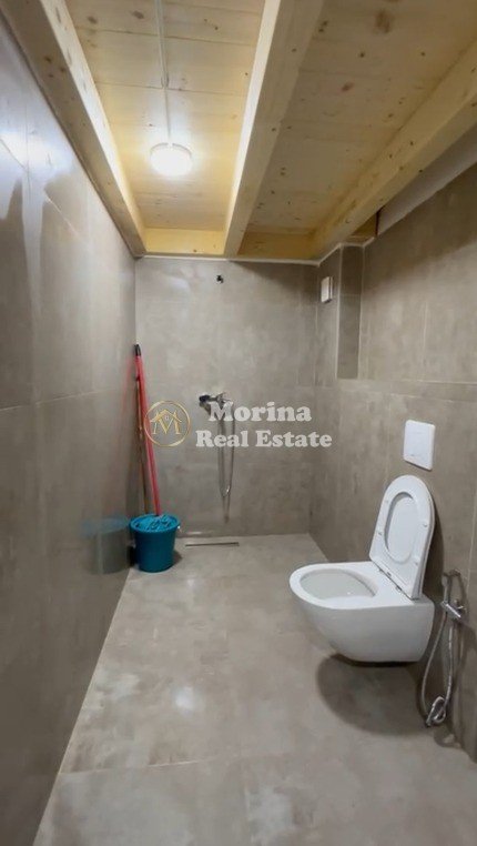 Tirane, jepet me qera apartament duplex 1+1 Kati 0, 80 m² 700 € (Rruga Durresit)