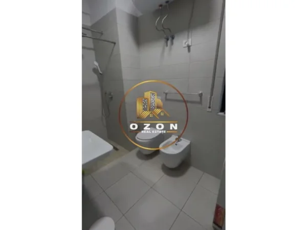 Apartament 1+1 me Qira tek Kompleksi Green City!