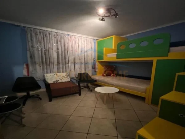 Shkembi Kavajes, shitet apartament duplex 1+1+Aneks+Ballkon Kati 4, 440 m² 330.000 € (Shkembi Kavajes,Durres)