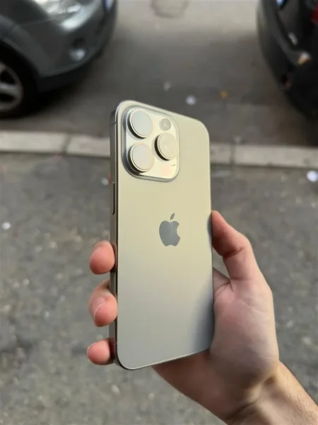 Tirane, shes Celular-Smartphone IPHONE 15 PRO