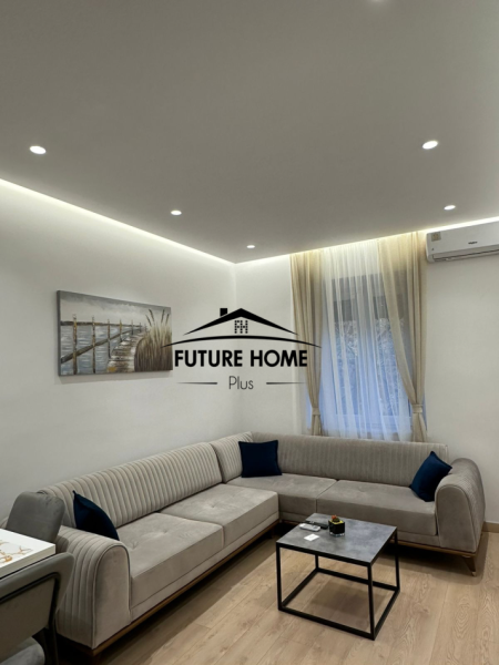 Shqiperi, jepet me qera apartament 1+1 Kati 2, 40 m² 700 € (pallatet agimi)