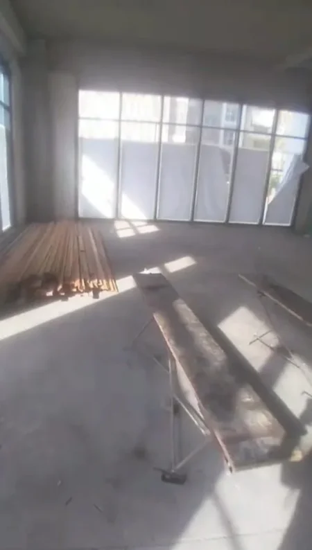 Tirane, jepet me qera ambjent biznesi Kati 0, 262 m² 3.930 € (Foleja Gjelbert)