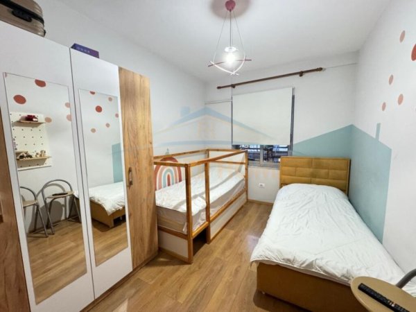 Tirane, shitet apartament 2+1 Kati 7, 87 m² 132.000 € (UNAZA E RE ASTIR)