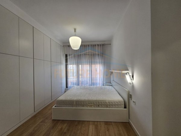 Tirane, jepet me qera apartament 2+1 Kati 3, 128 m² 1.200 € (DELIJORGJI TIRANE)