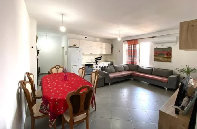 Tirane, shitet apartament 2+1 Kati 4, 121 m² 157.000 € (SHKOZE)