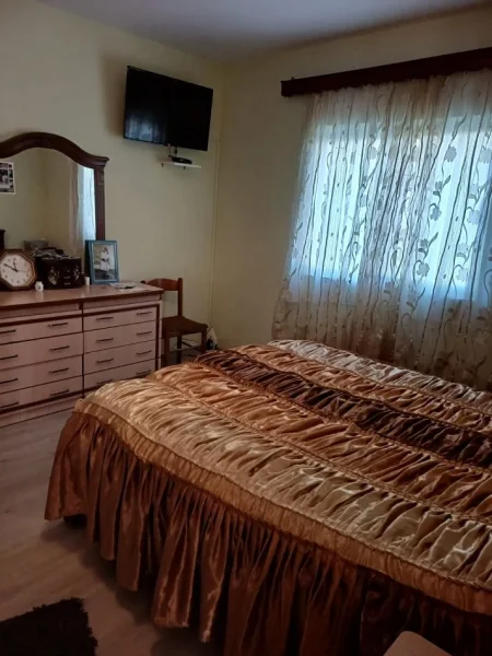 Berat, shitet Vile 3 Katshe Kati 3, 800 m² 220.000 € (berat)