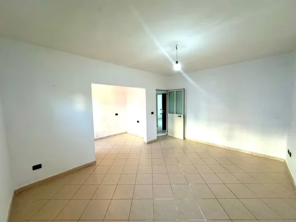 Durres, shitet apartament 1+1+Ballkon Kati 2, 63.000 €