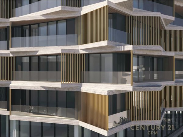Tirane, shes apartament 2+1+Aneks+Ballkon Kati 3, 181 m² (Liqeni i Thate)