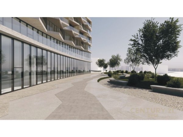 Tirane, shes apartament 2+1+Aneks+Ballkon Kati 3, 181 m² (Liqeni i Thate)