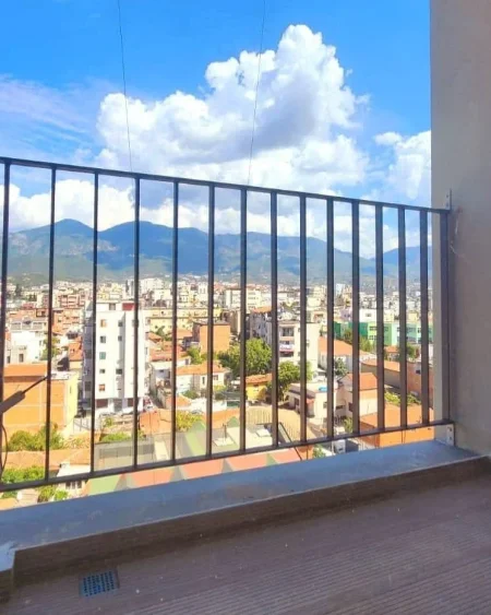 Tirane, shitet apartament 2+1 , 103 m² 197.000 € (Gjimnazi Partizani)