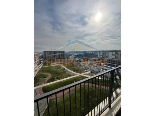 Tirane, shitet apartament 2+1+Ballkon Kati 8, 96 m² 110.000 € (Univers City)