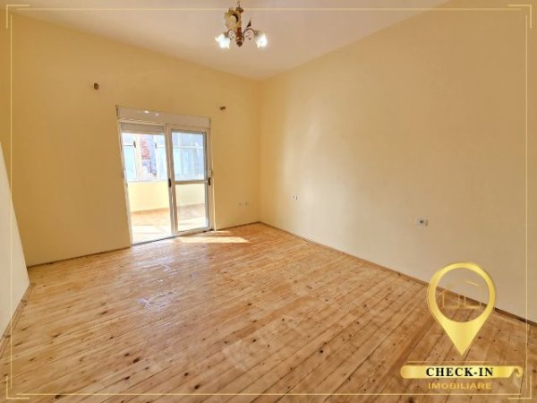 Tirane, jepet me qera 1+1+Aneks+Ballkon Kati 1, 57 m² 350 € (Kodra e Priftit)