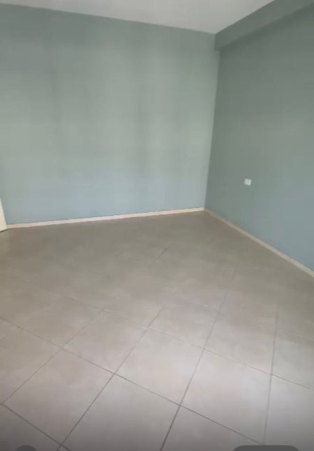 Tirane, jepet me qera apartament 2+1 Kati 7, 90 m² 300 € (Kamez)