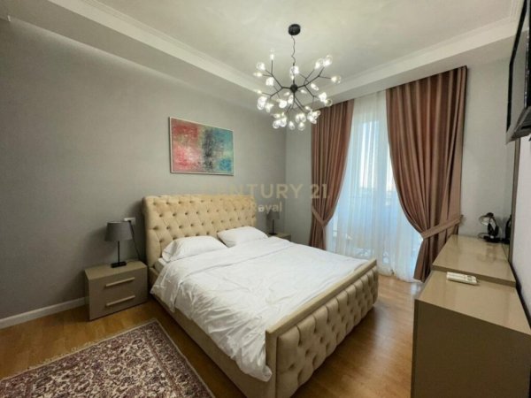 Tirane, jepet me qera apartament 1+1 Kati 4, 56 m² 700 € (Rruga Frederik Shiroka)