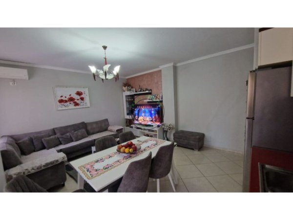 Durres, shitet apartament 2+1+Ballkon Kati 2, 95 m² 130.000 € (Drejtoria e Policise, Durres)
