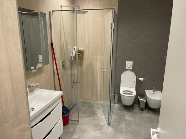 Tirane, shitet apartament 2+1 Kati 2, 126 m² 440.000 €