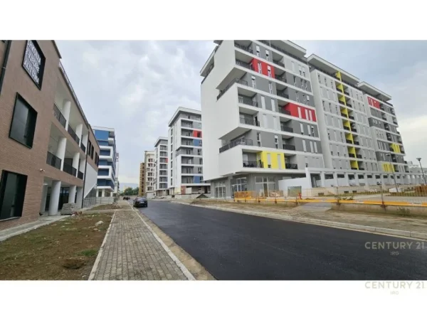 Tirane, shitet apartament 1+1 Kati 5, 56 m² 67.200 € 