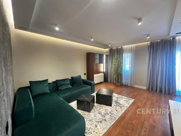 Tirane, shes apartament 3+1+2+VERANDE , 178 m² 360.000 € (Kopshti Botanik Zoologjik)