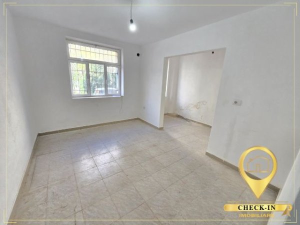 Tirane, jepet me qera apartament 1+1+Aneks+Ballkon Kati 0, 67 m² 600 € (Xheko Imperial)