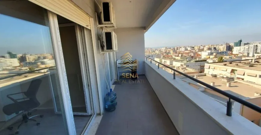 Tirane, jepet me qera ambjent biznesi Kati 8, 140 m² 1.000 € (Komuna e Parisit)
