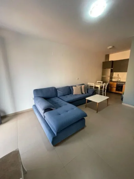 Tirane, shitet apartament 1+1 Kati 4, 70 m² 113.000 € (Shitet apartament 1+1 Spitali Amerikan 2)