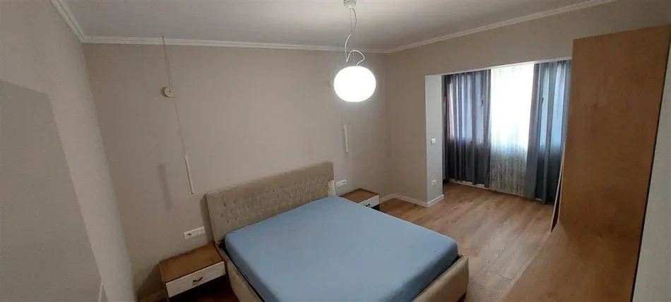 Tirane, jepet me qera apartament 2+1 Kati 3, 80 m² 600 € (Stacioni i Trenit)
