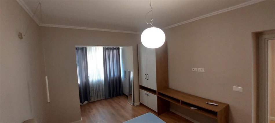 Tirane, jepet me qera apartament 2+1 Kati 3, 80 m² 600 € (Stacioni i Trenit)