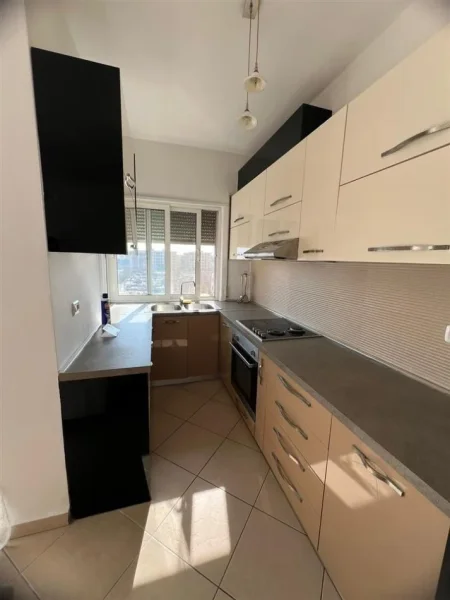 Durres, shitet apartament 2+1+Ballkon Kati 8, 106 m² 130.000 € (Durres)