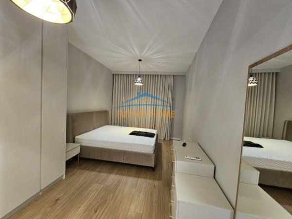 Tirane, jepet me qera apartament 2+1 Kati 2, 102 m² 1.000 € (Teg)