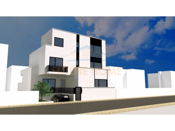 Korce, shitet apartament 3+1 Kati 3, 73 m² 94.000 € (Lagjia 18, Korçë)