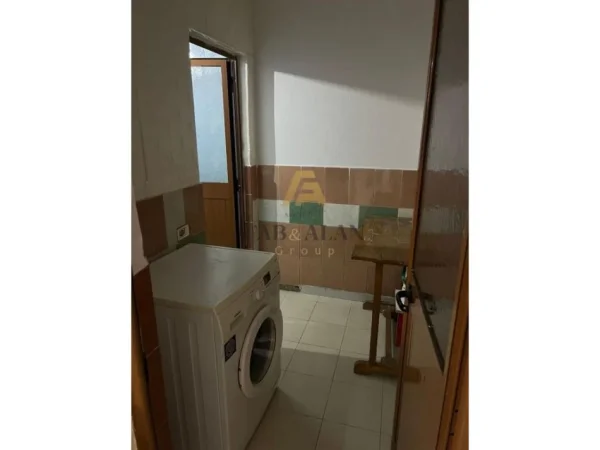 Tirane, shitet apartament 1+1 Kati 0, 83 m² 96.000 € (Spitali Amerikan 2)