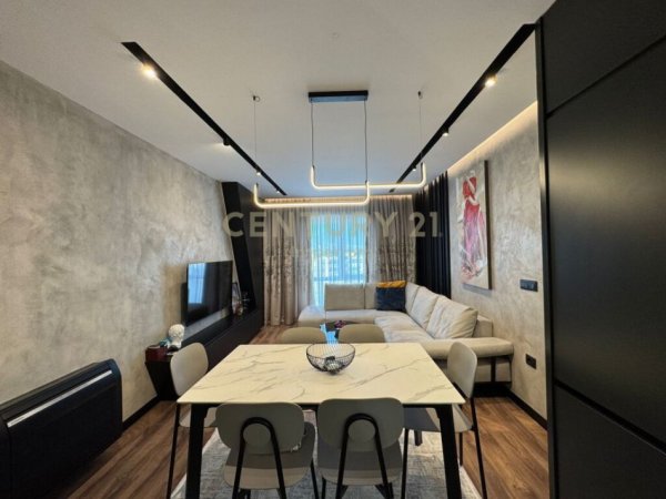 Tirane, shitet apartament 2+1+Ballkon Kati 4, 95 m² 155.000 € (Astir)