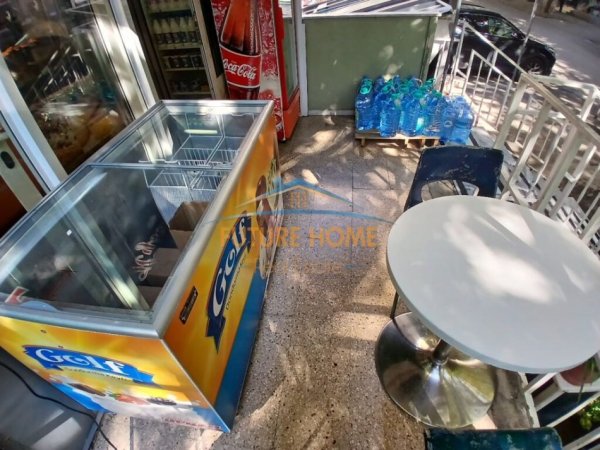 Tirane, shitet dyqan Kati 0, 50 m² (Ish parku autobusave)