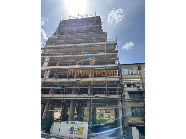 Tirane, shitet apartament 2+1 Kati 3, 119 m² 142.800 € (Shkolla Bashkuar)