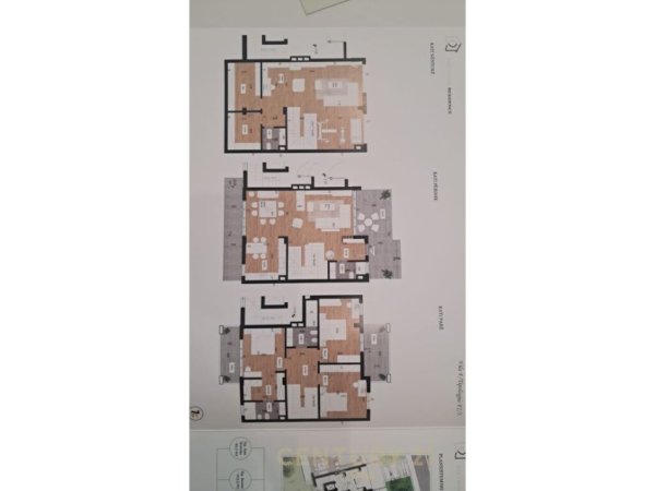 Tirane, shes apartament duplex Dublex Kati 2, 416 m² 563.620 € (Liqeni i thate)