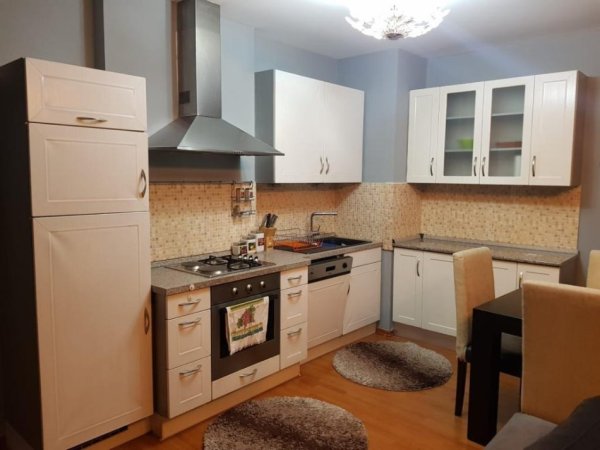 Tirane, shitet apartament 1+1+Ballkon Kati 9, 76 m² 150.000 € (Zogu i Zi)