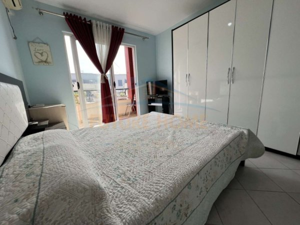 Tirane, shitet apartament 2+1 Kati 5, 121 m² 125.000 € (UNAZA E RE)