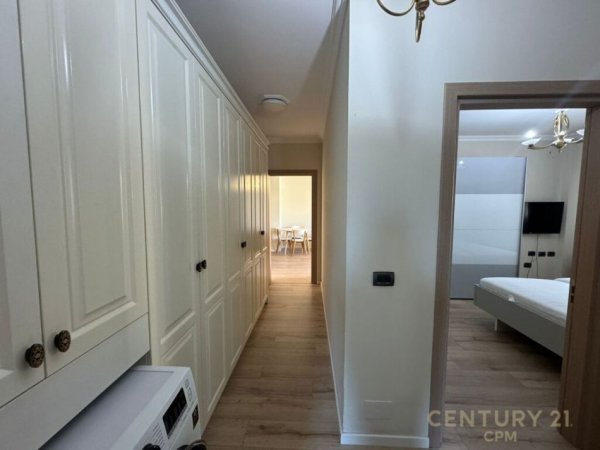 Tirane, shes apartament 2+1 , 101 m² 320.000 € (Sheshi Willson)