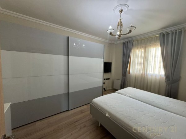 Tirane, shes apartament 2+1 , 101 m² 320.000 € (Sheshi Willson)