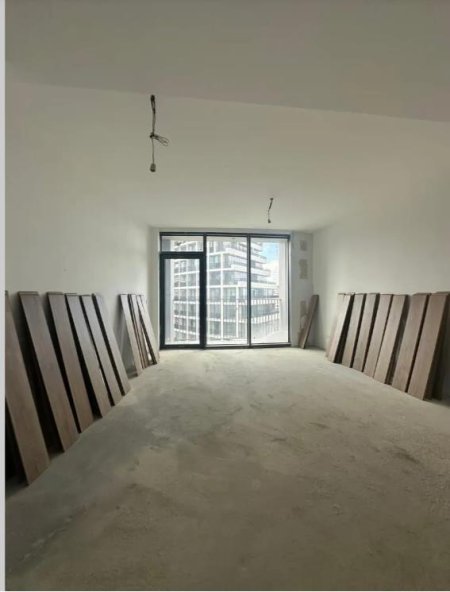 Tirane, shitet apartament 1+1 Kati 4, 70 m² 260.000 € (Lake View)