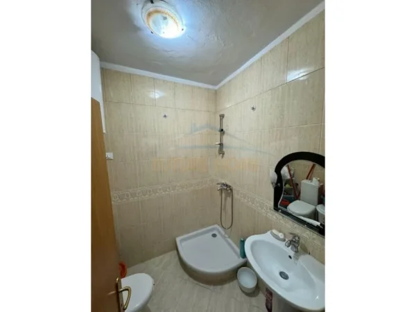 Tirane, shitet apartament 2+1 Kati 6, 119 m² 286.925 € (Komuna e Parisit)