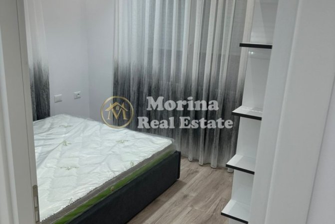 Tirane, jepet me qera apartament 2+1 Kati 3, 65 m² 800 € (Bllok)