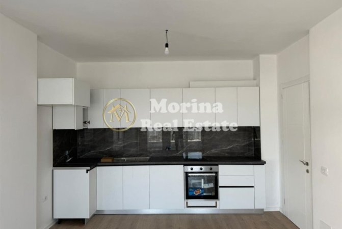 Tirane, jepet me qera apartament 2+1 Kati 4, 105 m² 500 € (Xhamllik)
