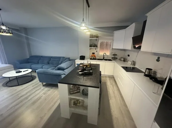 shes super apartament 2+1+2+Ballkon Kati 4, 125 m² 249.000 € (Prane Bllokut Vasil shanto)