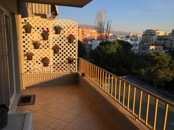 shes super apartament 2+1+2+Ballkon Kati 4, 125 m² 249.000 € (Prane Bllokut Vasil shanto)